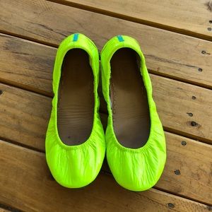 Tieks neon Unmellow Yellow size 7